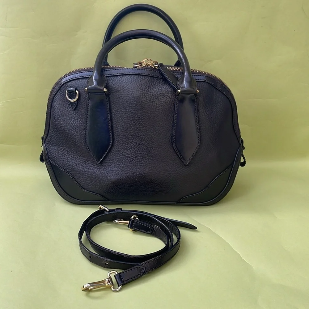 Vintage dark brown/gold Burberry calfskin leather boiling bag with lock and key